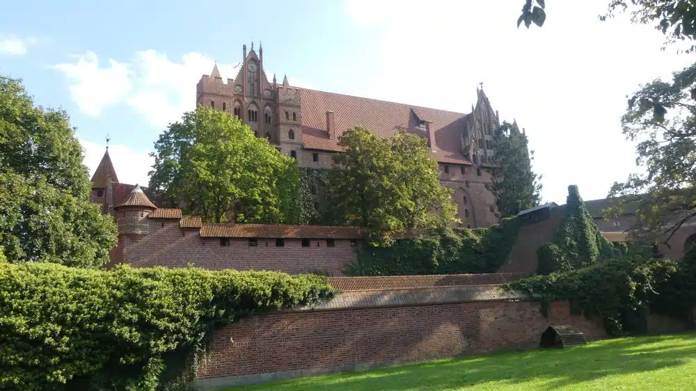 Malbork : Le plus grand château du monde et les Chevaliers Teutoniques